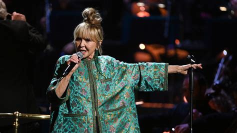 Forget shouting, singer Lulu says she doesn’t even speak before .